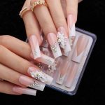 Square Press On Nails Long Luxury 3D Petal Pink French Fake Nails Flower Design UV Finish False Nails Crystal Artificial Nails for Women and Girls 24pcs