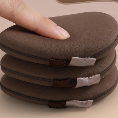 Cushion Puff Set With Concealer Brush And Storage Case