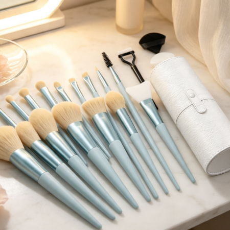 20-Piece Makeup Brush Set With Storage Pouch And Powder Puff